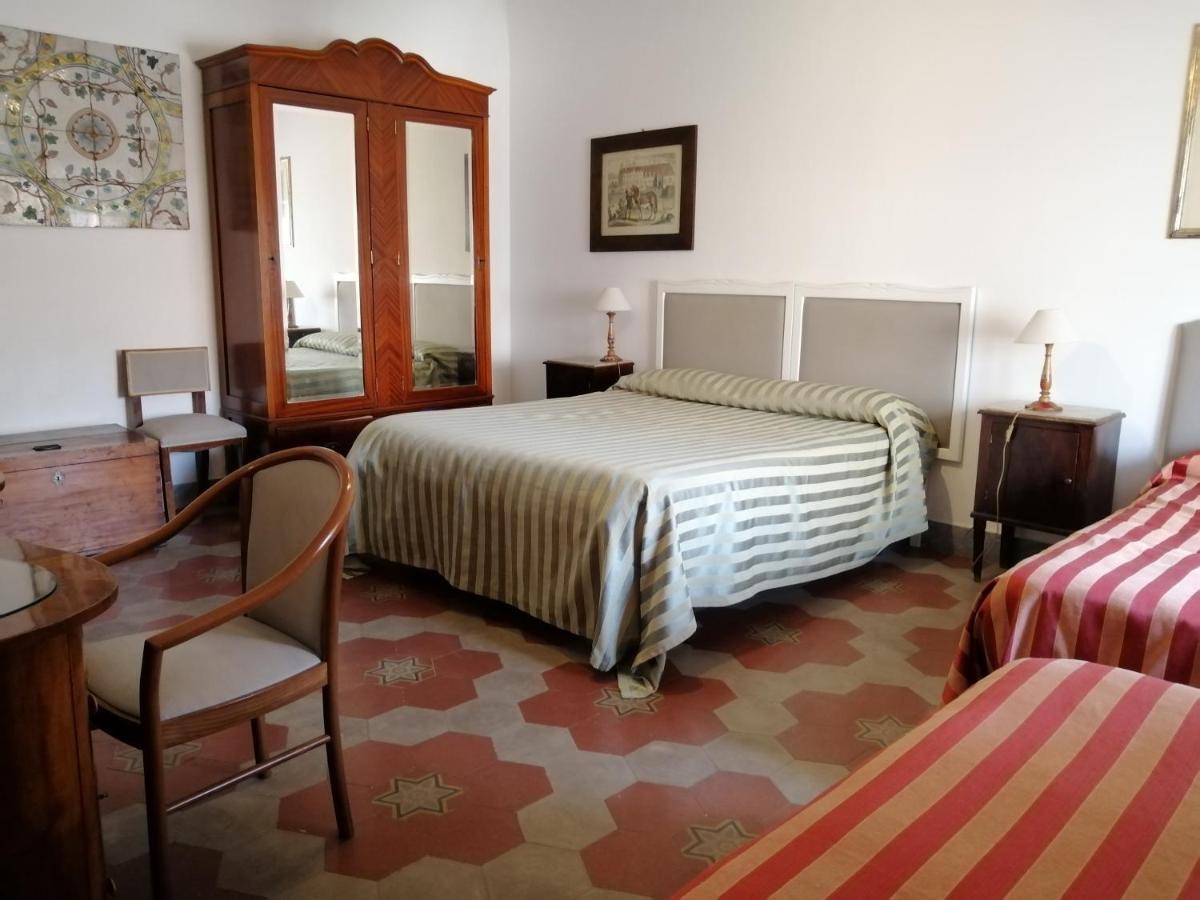 Quadruple Room Private Bathroom